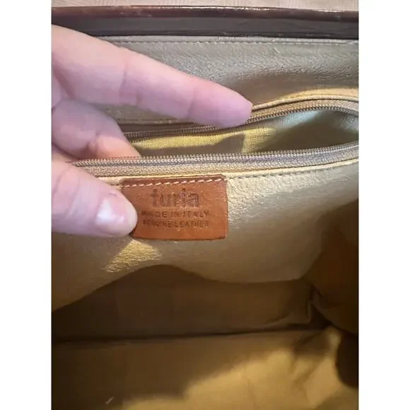 Vintage Furla Leather and Crocodile Doctor travel Tote, Cognac - Picture 5 of 7